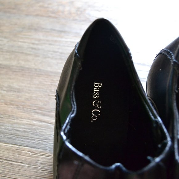 NWOT Bass & Co Black Leather Heeled Ankle Bootie Square Toe Shoe Size 7 - Picture 4 of 5